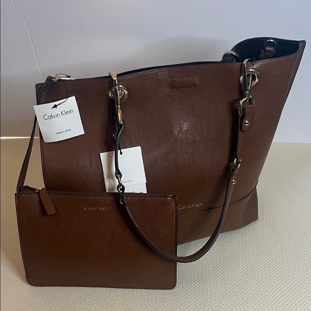 Calvin Klein Rich Brown Women's Tote Bag Set. NWT and dust bag.